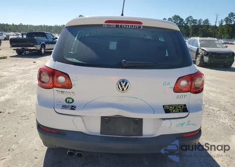 2011 Volkswagen Tiguan S from USA, damaged, VIN WVGAV7AX8BW525930